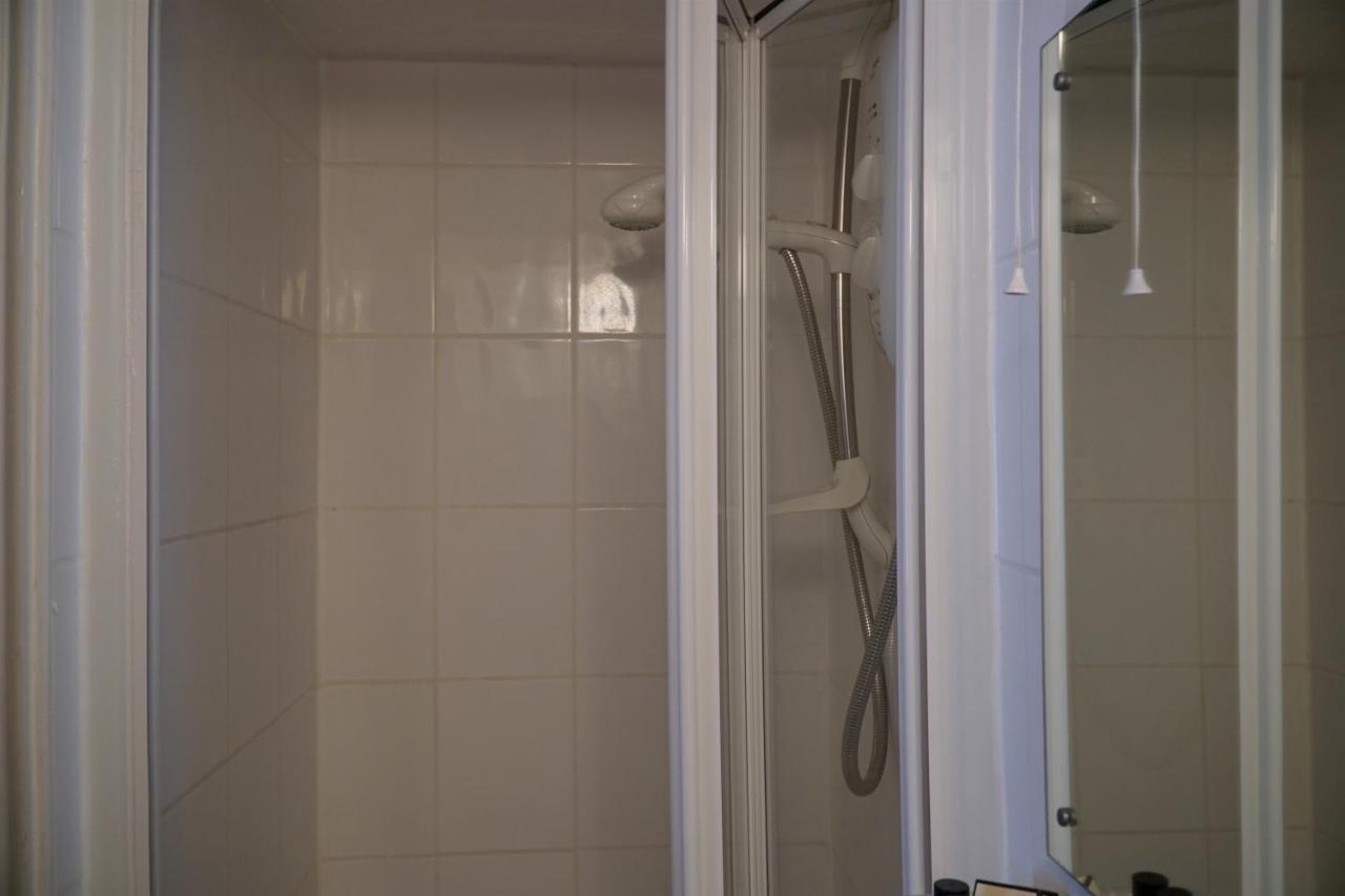Castle House Guest House Дувр Екстер'єр фото